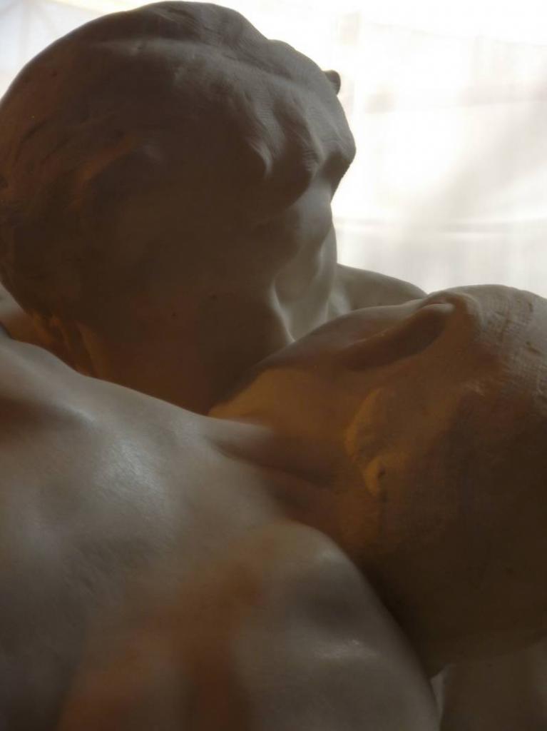 Détail du Baiser de Rodin